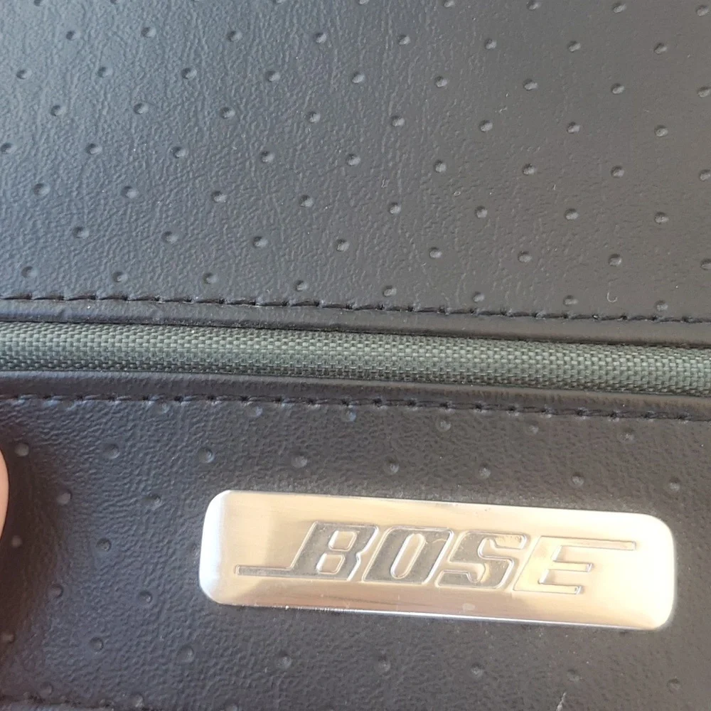 Bose Travel Bag for SoundDock Portable.